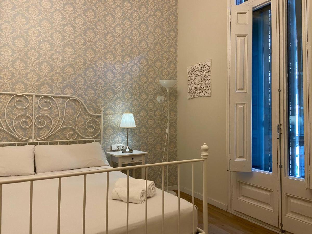Lumine Luxury Suites By Gaiarooms Barselona Dış mekan fotoğraf