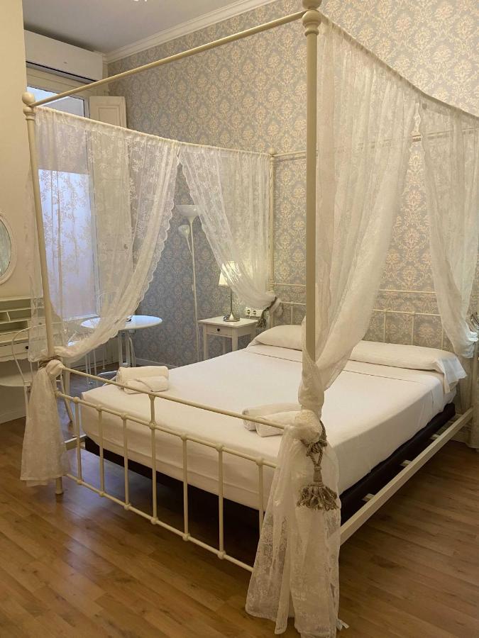 Lumine Luxury Suites By Gaiarooms Barselona Dış mekan fotoğraf